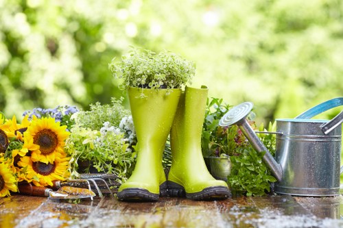 Specialized gardening techniques used in Old Ford